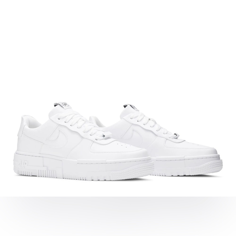 Nike Air Force 1 Pixel